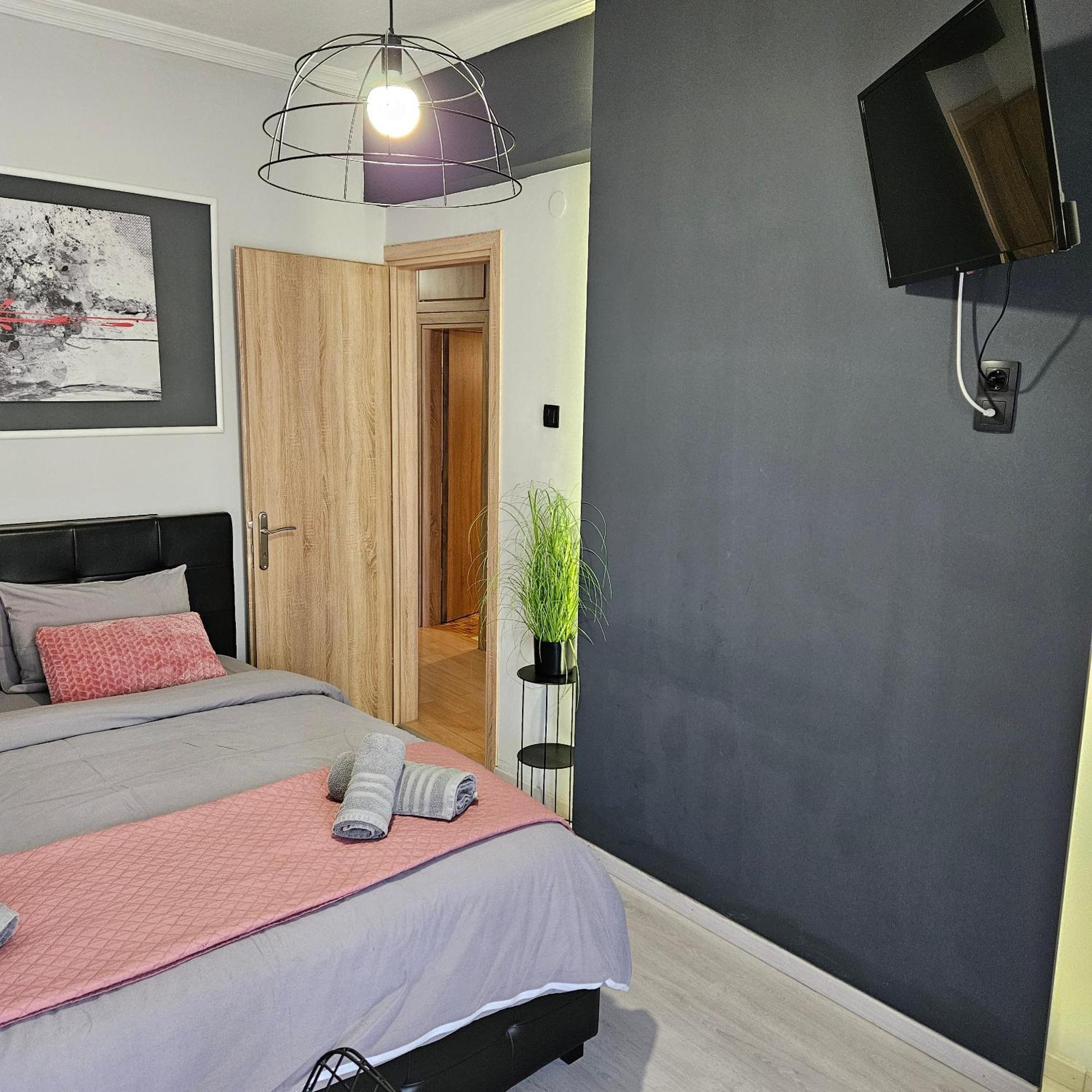 Central 3 Modern Apartment With Free Parking Serres Extérieur photo
